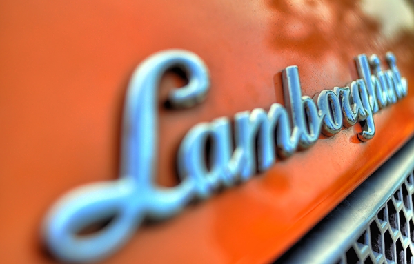 Lambo Logo.jpg
